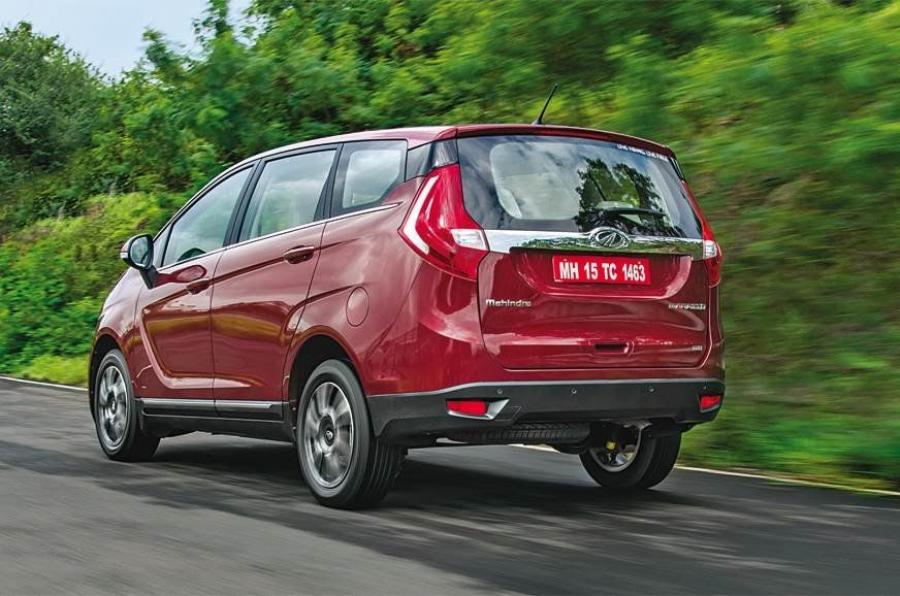  Mahindra Marazzo 2018 года  (фото 8 из 21)